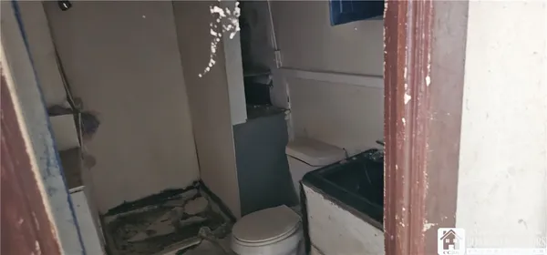 $10,000 | 114 Water Street, Jamestown, NY 14701