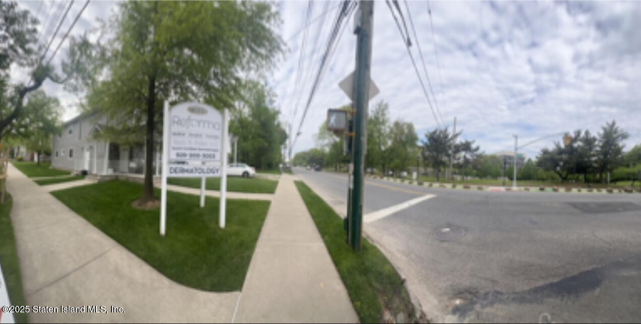 1023 Forest Hill Road Staten Island, NY 10314 - Photo 5 of 8 IMG_7736