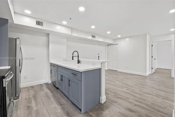 $3,750 | 470 South Park Road, Unit 7307, Hollywood, FL 33021