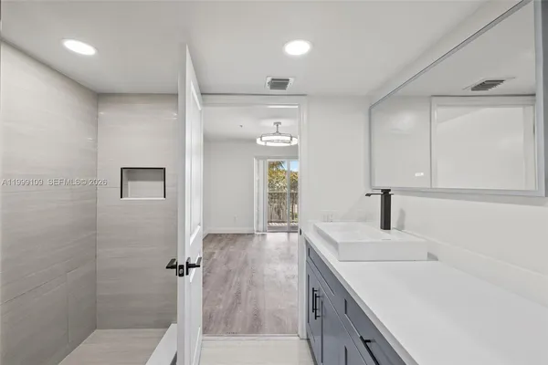 $3,750 | 470 South Park Road, Unit 7307, Hollywood, FL 33021