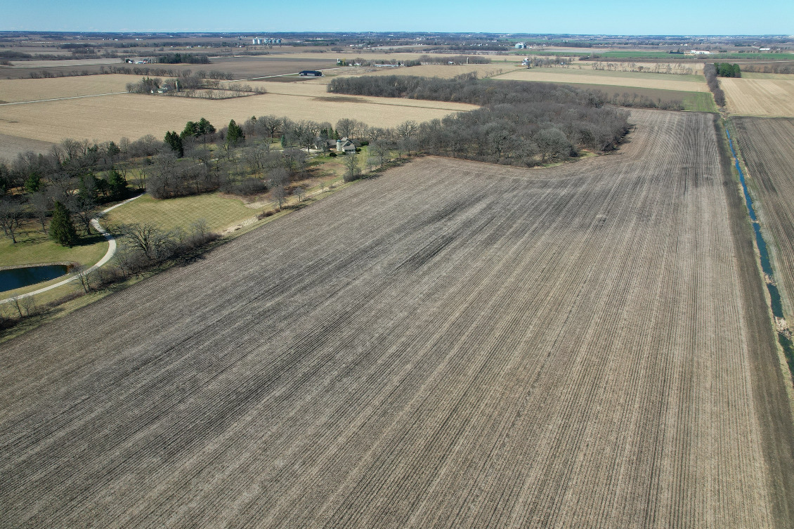 23200 Streit Road Harvard, IL 60033 - Photo 6 of 45 a view of a lake view