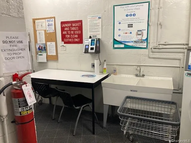 $249,000 | 245 Parkview Avenue, Unit 6H, Bronxville, NY 10708