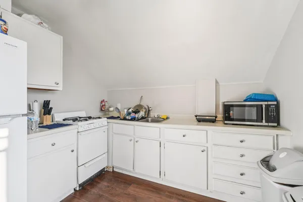 $349,900 | 527 6th Avenue Northwest, Faribault, MN 55021