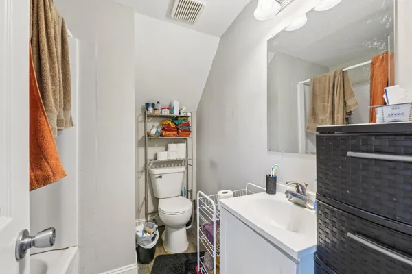 $349,900 | 527 6th Avenue Northwest, Faribault, MN 55021