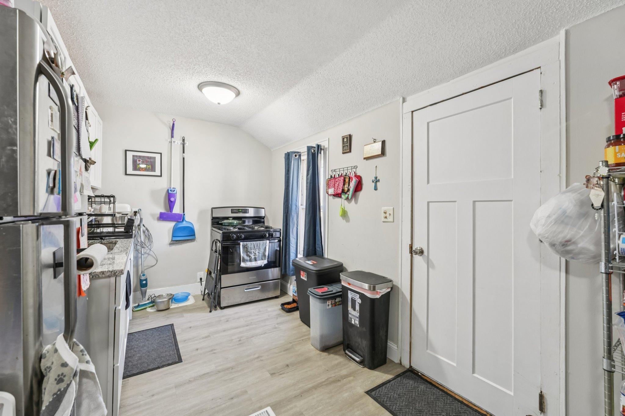 527 6th Avenue Northwest Faribault, MN 55021 - Photo 22 of 57