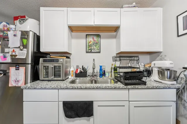 $349,900 | 527 6th Avenue Northwest, Faribault, MN 55021