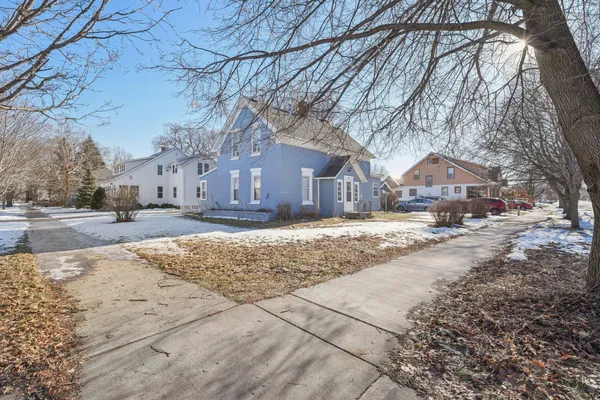 $349,900 | 527 6th Avenue Northwest, Faribault, MN 55021