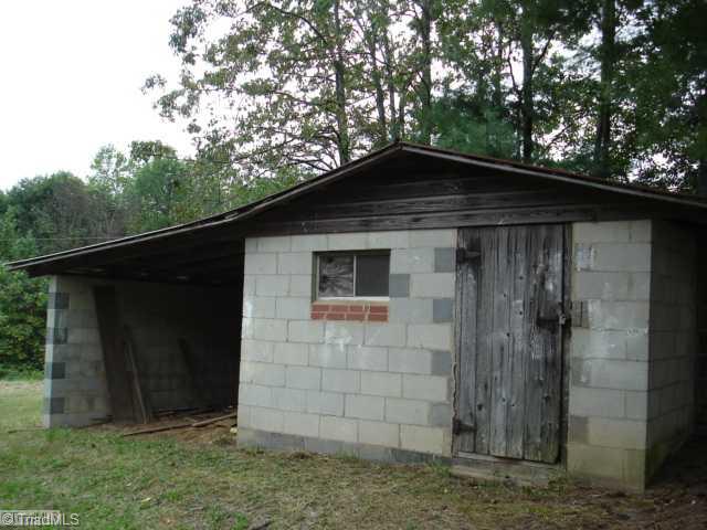 1133 Hauser Road Pinnacle, NC 27043 - Photo 5 of 13 Other.