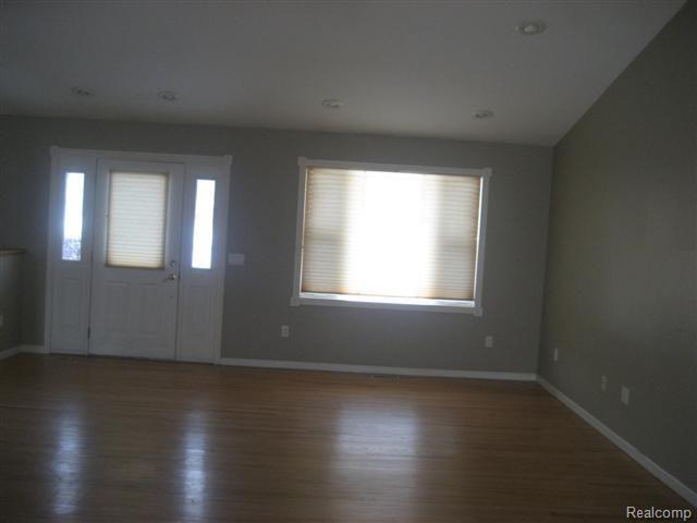 15495 Lobdell Road Linden, MI 48451 - Photo 6 of 19 5