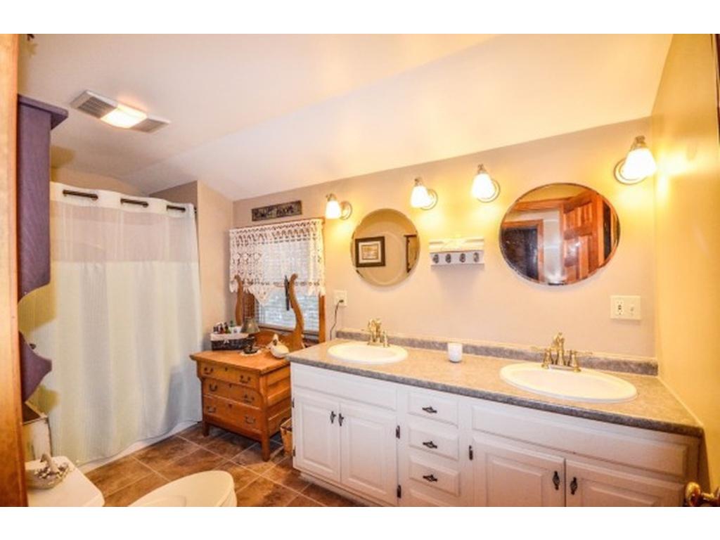 454 Bee Hole Road Loudon, NH 03307 - Photo 15 of 24
