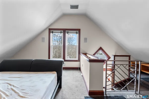 $2,000 | 105 Howe Avenue, Shelton, CT 06484