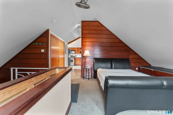 $2,000 | 105 Howe Avenue, Shelton, CT 06484