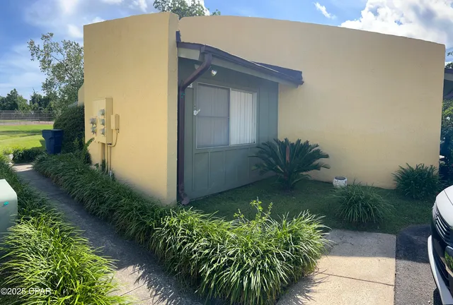 $209,000 | 1025 West 19th Street, Unit 3A, Panama City, FL 32405