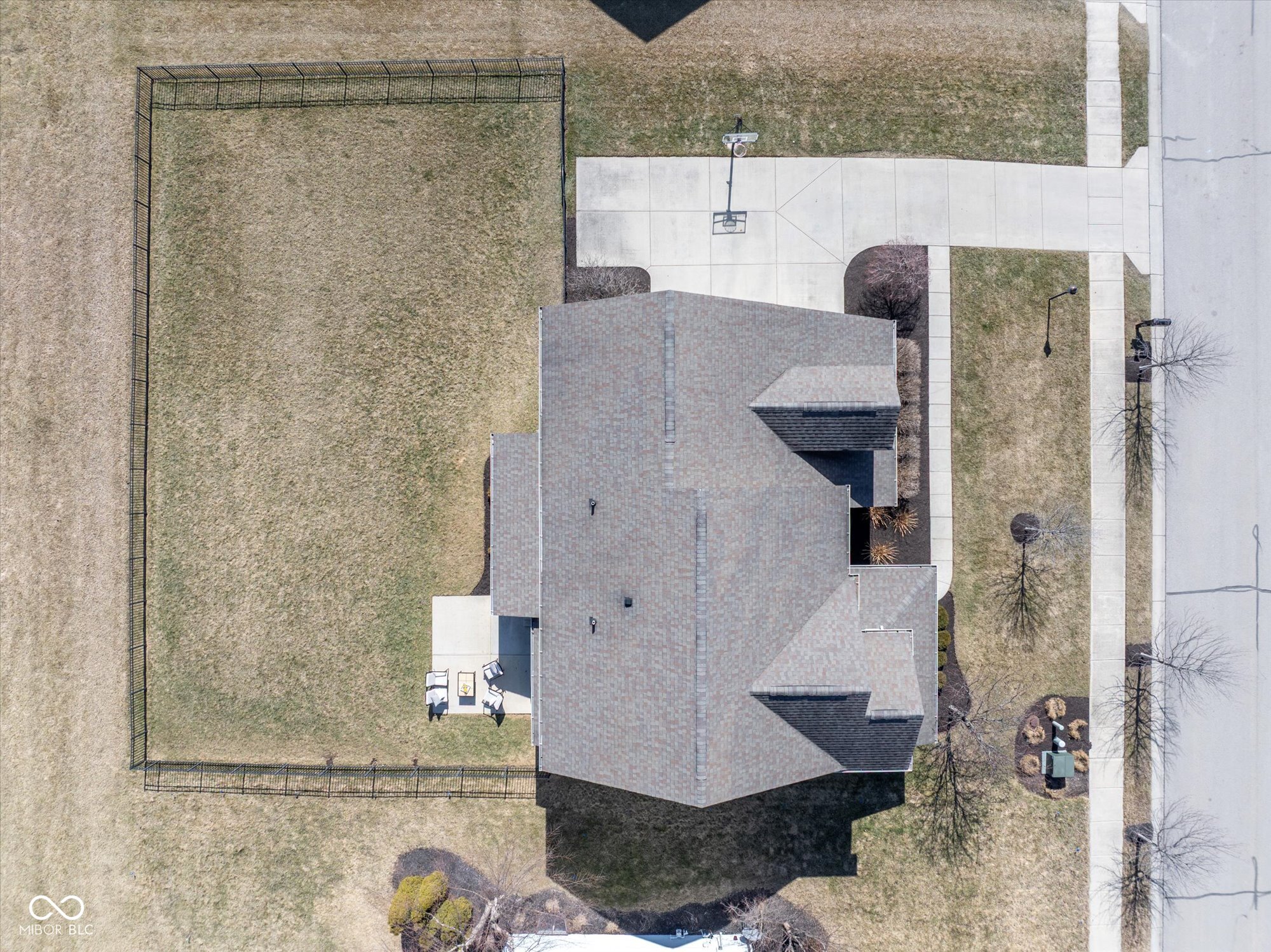 10055 Win Star Way Fishers, IN 46055 - Photo 8 of 57 Gallery Image 8