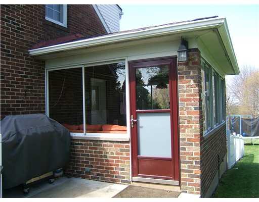 3831 Greenfield Road Allison Park, PA 15101 - Photo 17 of 18 Other. The Sunroom is Easily Accessible to the Side Patio and Grilling Station.