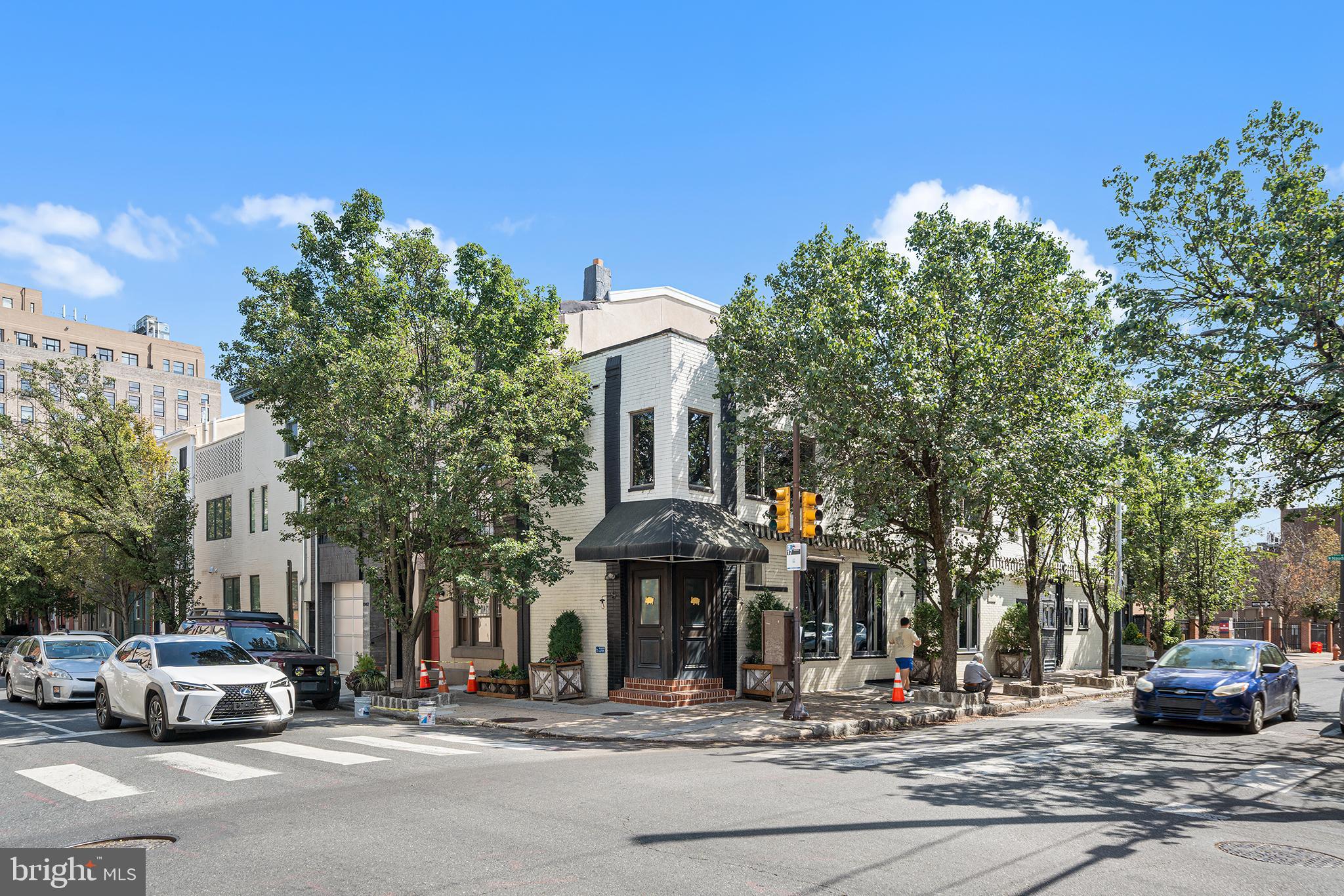 2014 Pemberton Street Philadelphia, PA 19146 - Photo 20 of 24 a front view of a building with street view