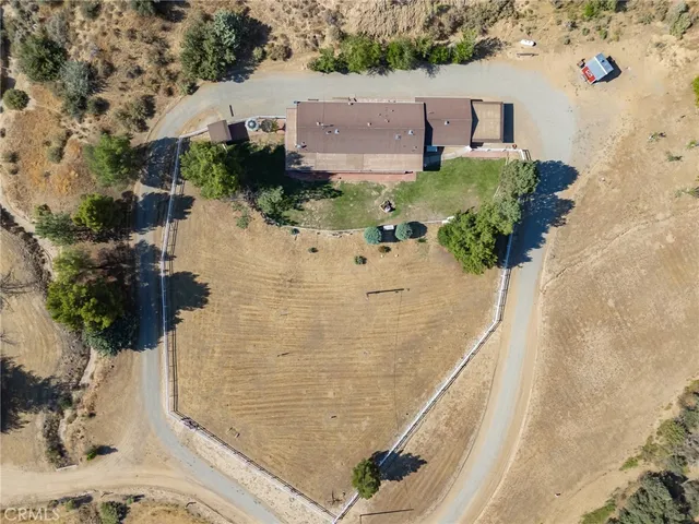 $1,099,000 | 1087 Lockwood Valley Road, Maricopa, CA 93252