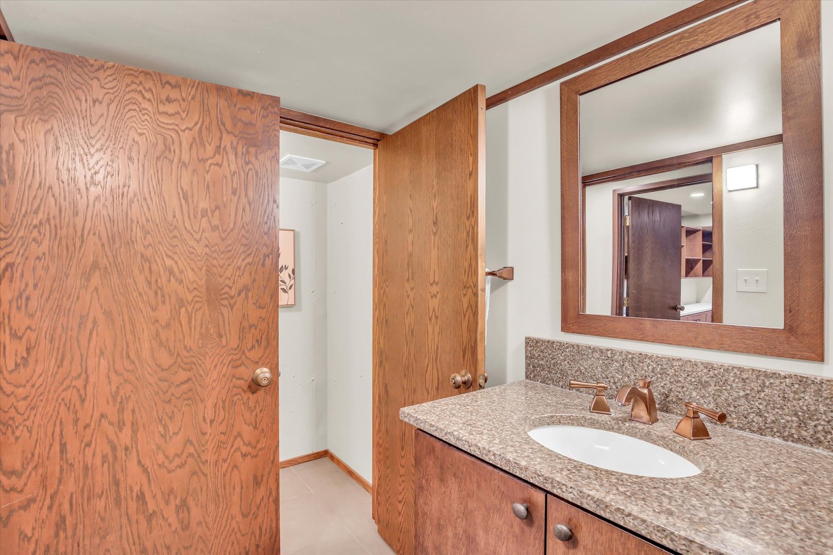 10 Carriage Way Champaign, IL 61821 - Photo 37 of 49 Gallery Image 37