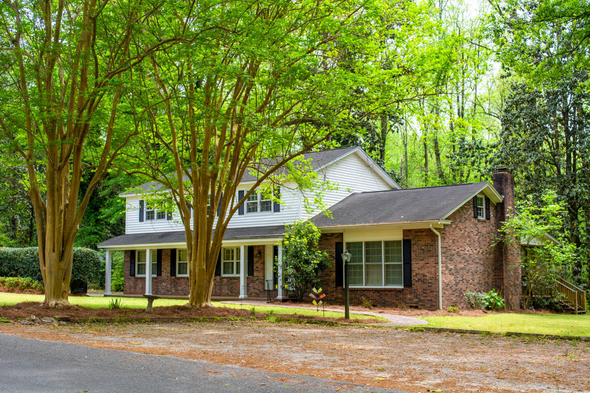 703 Churchill Road Walterboro, SC 29488 - Photo 4 of 35 _DSC1522