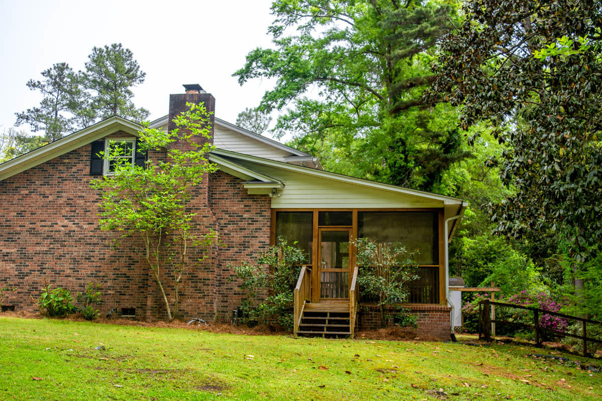 703 Churchill Road Walterboro, SC 29488 - Photo 5 of 35 _DSC1526