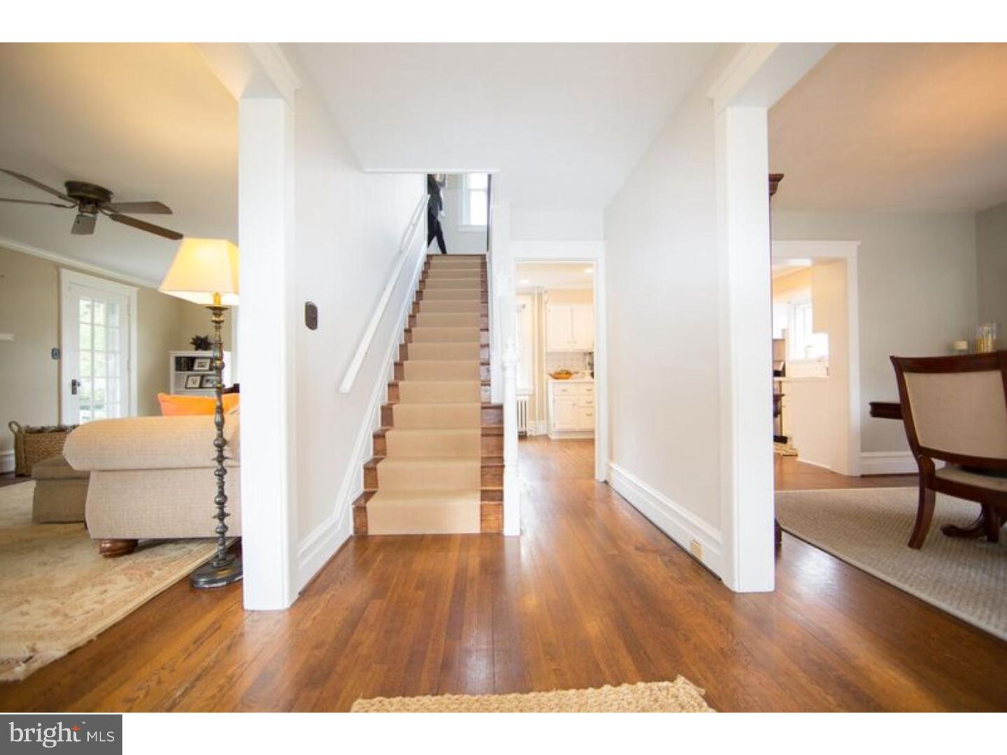 407 Old Lancaster Road Berwyn, PA 19312 - Photo 2 of 25 Foyer