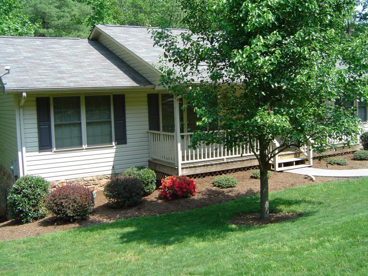 54 Mt Airy Road Hardy, VA 24101 - Photo 1 of 24 1