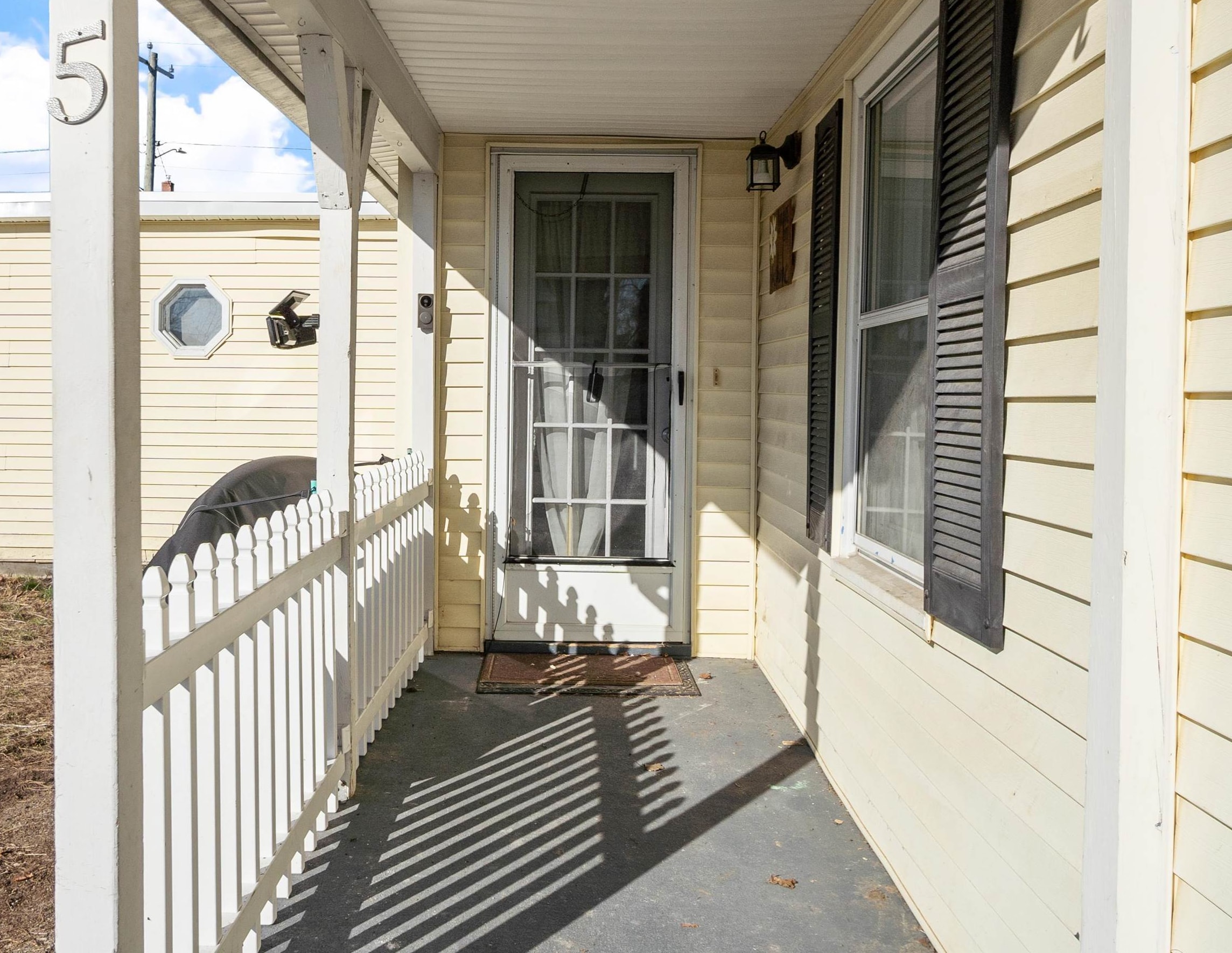 5 Middle Street Nashua, NH 03060 - Photo 32 of 41