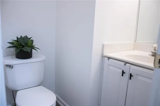 $447,500 | 840 Camelon Court, Alpharetta, GA 30004