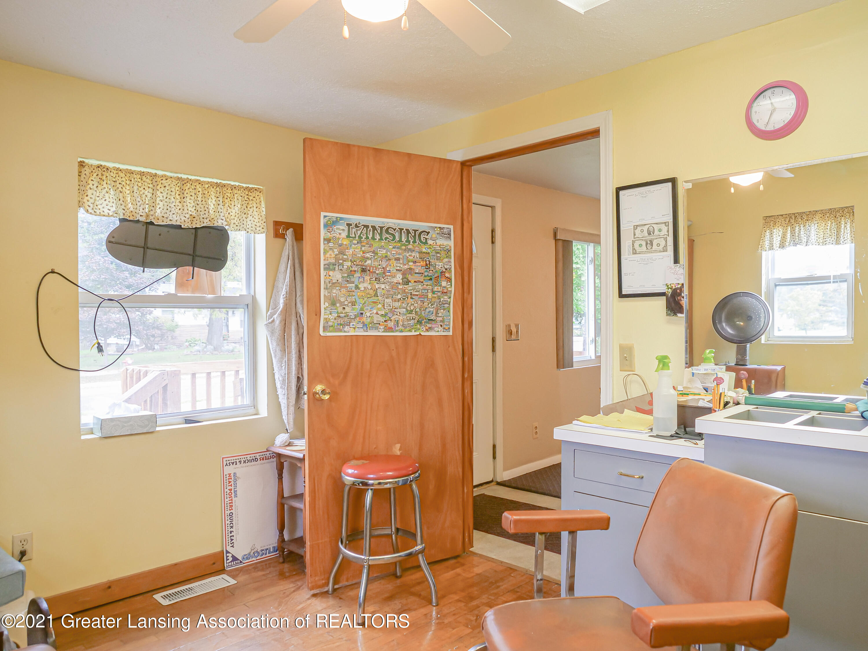 1401 Reo Road Lansing, MI 48910 - Photo 10 of 38 1401_Reo_Rd-13