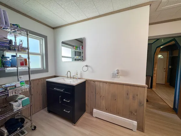 $218,000 | 26 Hale Street, Lincoln, ME 04457