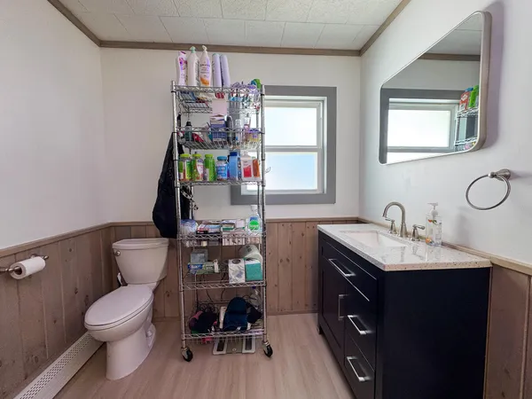 $218,000 | 26 Hale Street, Lincoln, ME 04457
