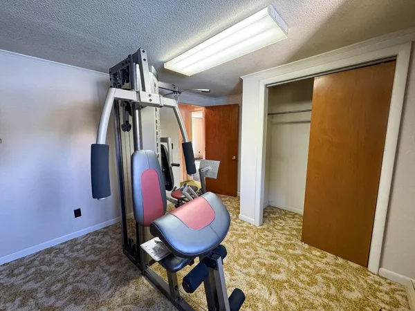 $218,000 | 26 Hale Street, Lincoln, ME 04457