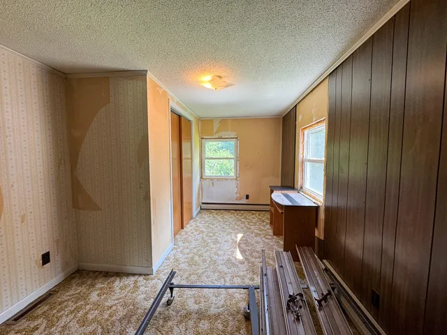 $220,000 | 26 Hale Street, Lincoln, ME 04457