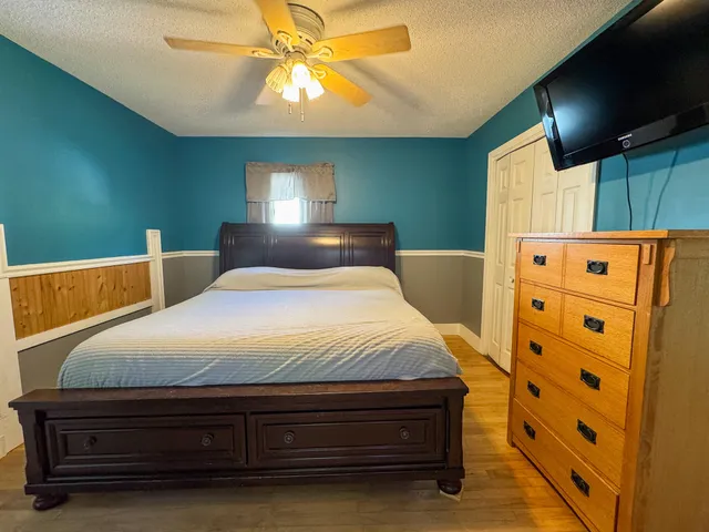 $220,000 | 26 Hale Street, Lincoln, ME 04457