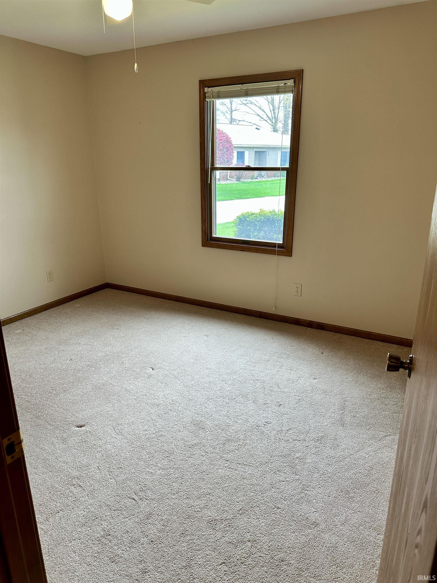 1548 East Kammerer Road Kendallville, IN 46755 - Photo 9 of 19