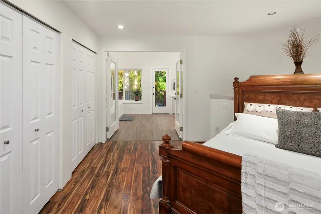 $1,400,000 | 7517 Moon Valley Road Southeast, North Bend, WA 98045