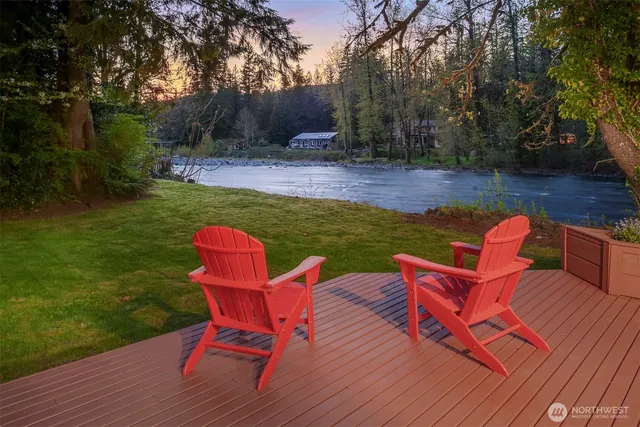 $1,400,000 | 7517 Moon Valley Road Southeast, North Bend, WA 98045