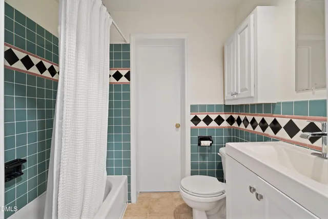 $725,000 | 5112 Huntingwood Drive, Raleigh, NC 27606