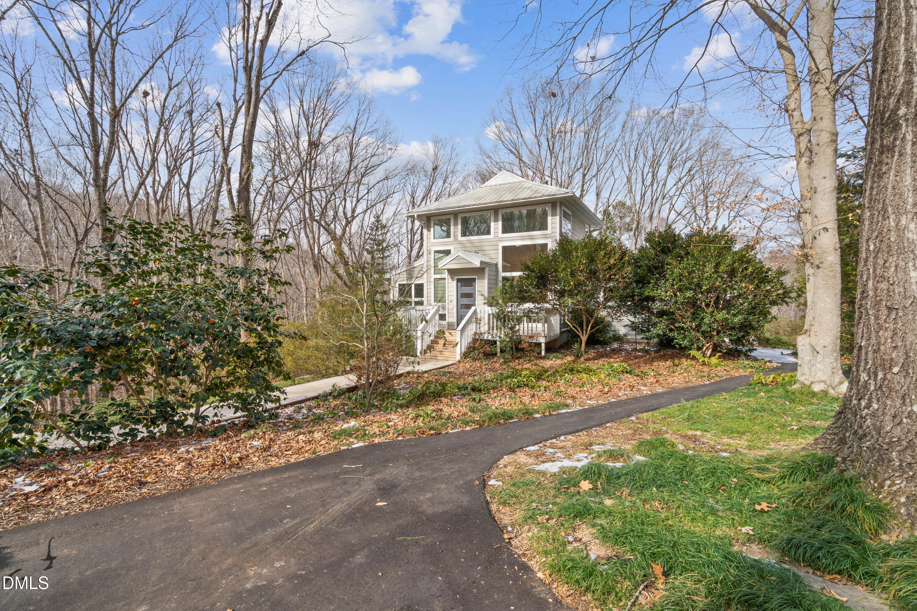 5112 Huntingwood Drive Raleigh, NC 27606 - Photo 7 of 47 DSC00046