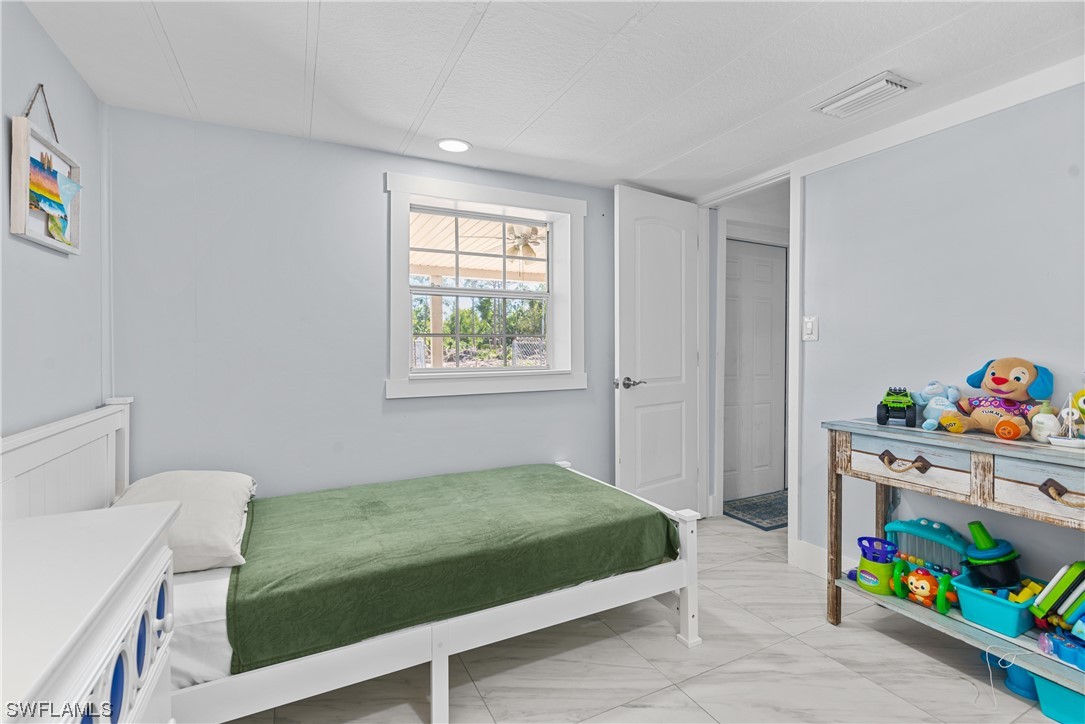 6791 Neal Road Fort Myers, FL 33905 - Photo 12 of 37 Gallery Image 12