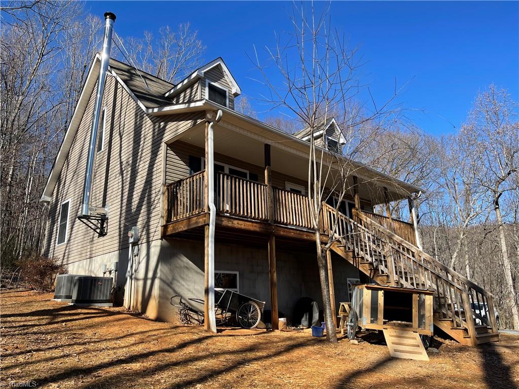 2441 Doe Run Road Ararat, VA 24053 - Photo 28 of 29 Gallery Image 28
