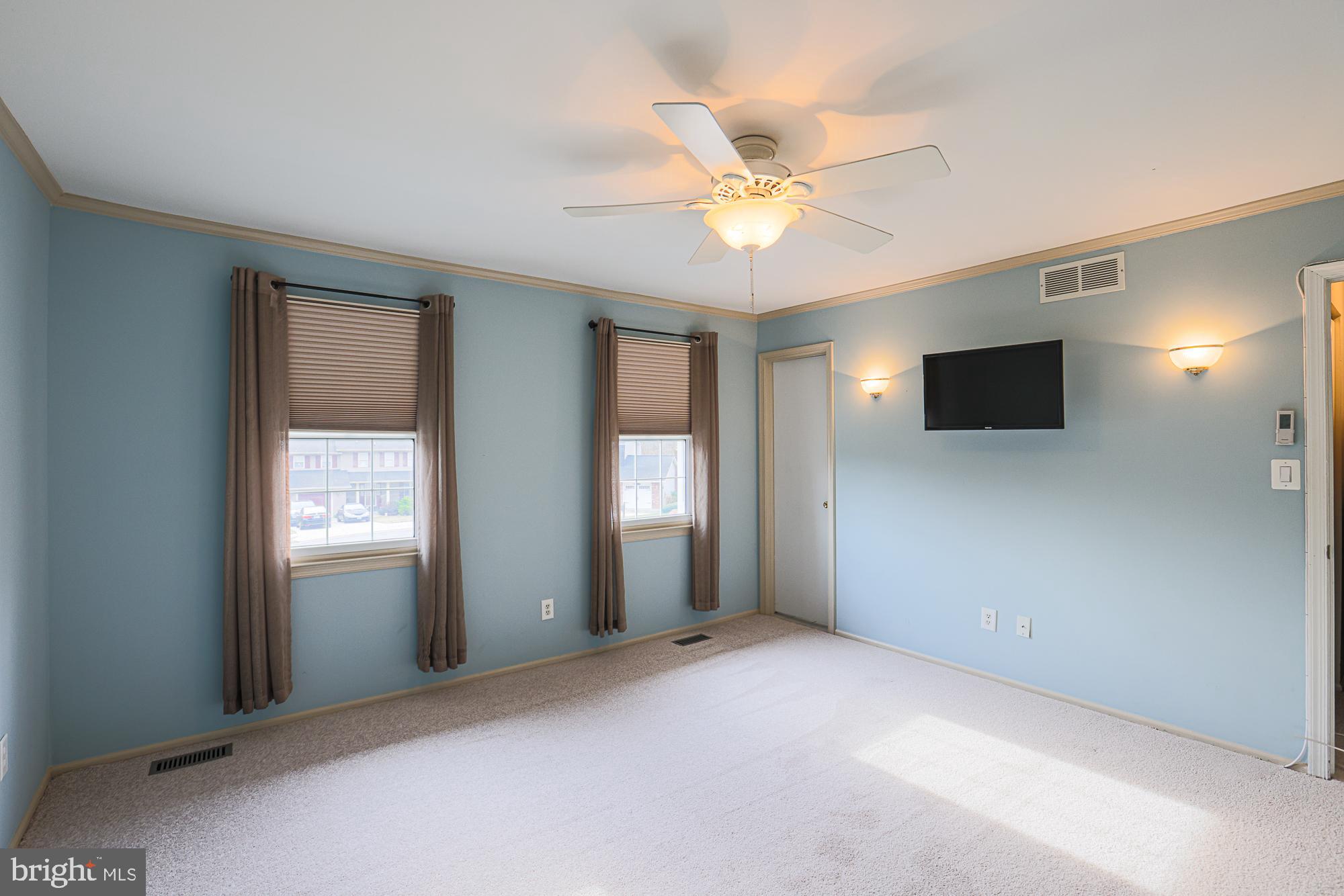4402 Macworth Place Nottingham, MD 21236 - Photo 19 of 36 a view of an empty room with a window