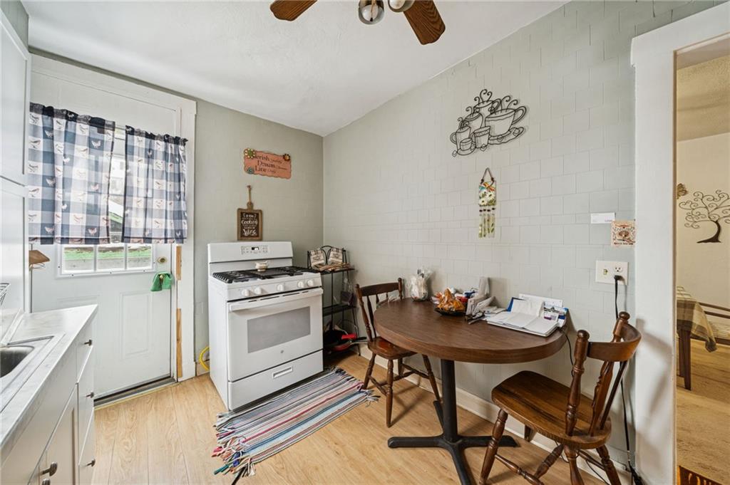 745 Anaheim Street Pittsburgh, PA 15219 - Photo 13 of 34