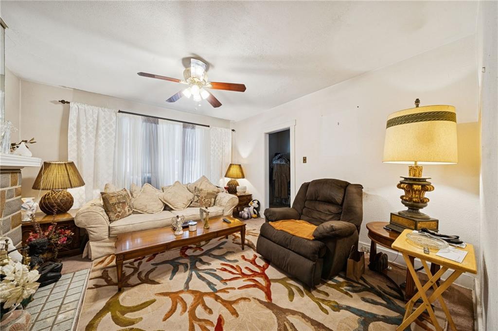 745 Anaheim Street Pittsburgh, PA 15219 - Photo 7 of 34