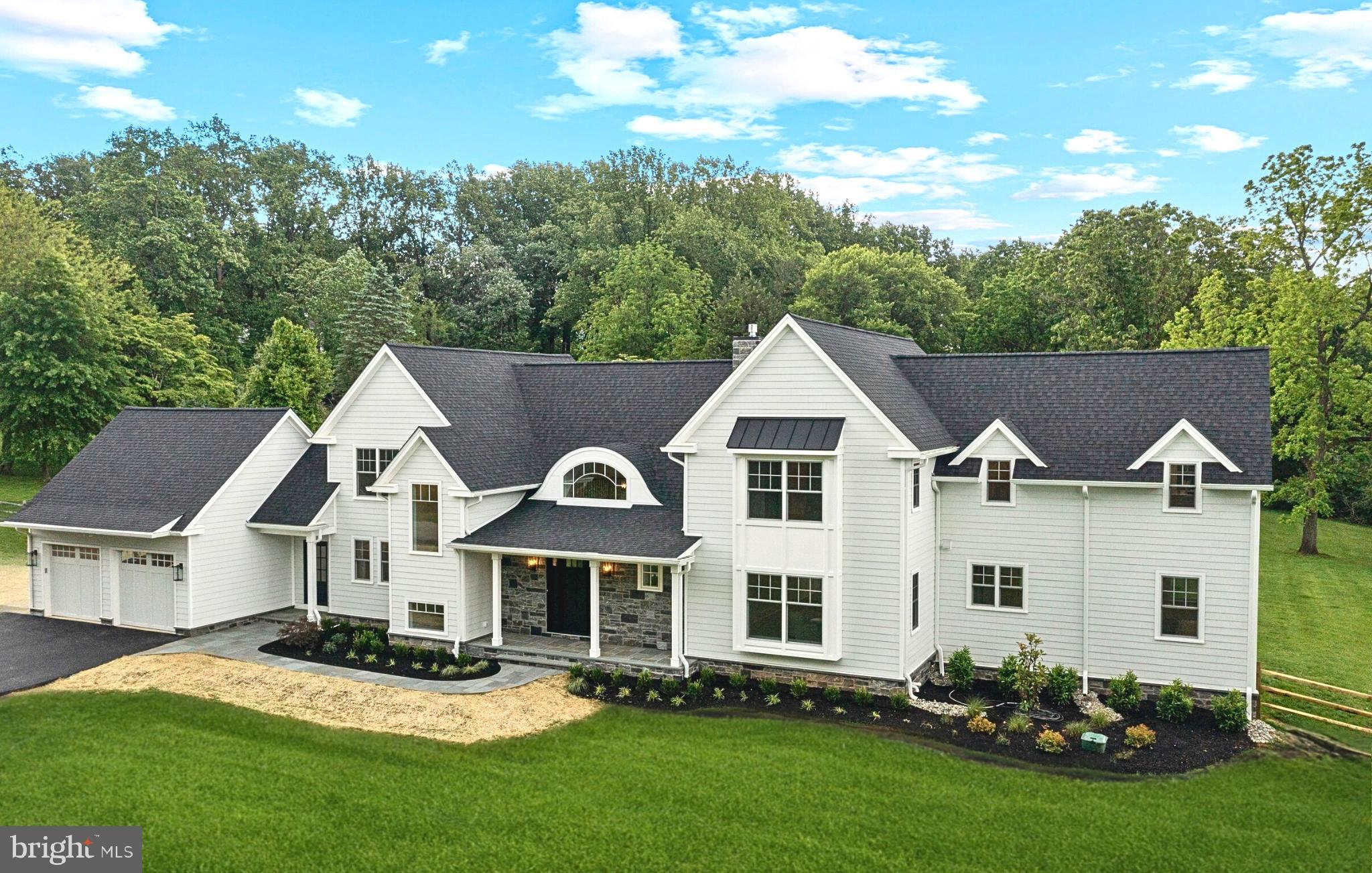3718 Gradyville Road Newtown Square, PA 19073 - Photo 11 of 95 3718 Gradyville Rd - Approaching Right Angle View