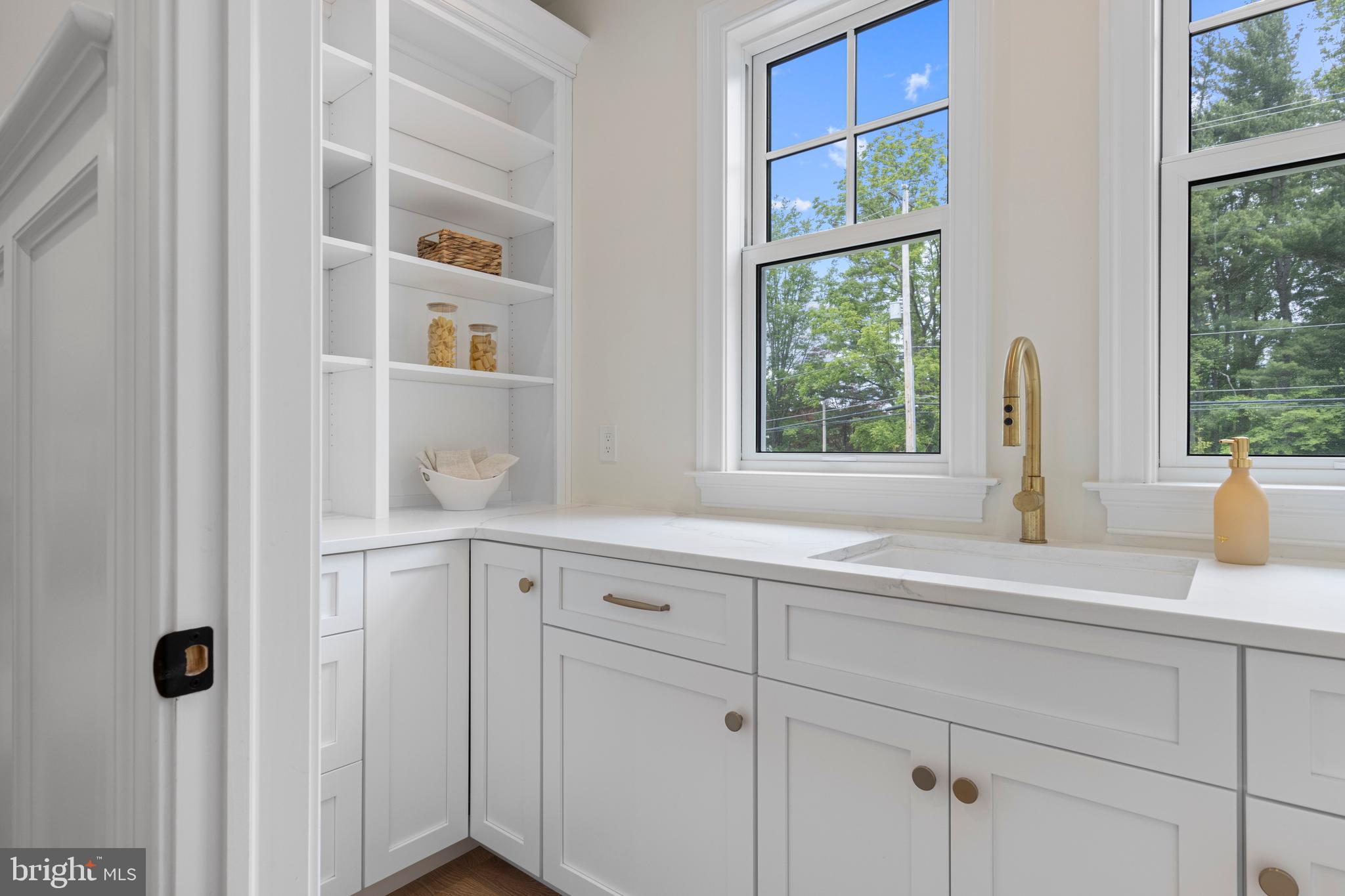 3718 Gradyville Road Newtown Square, PA 19073 - Photo 24 of 95 Butler's Pantry