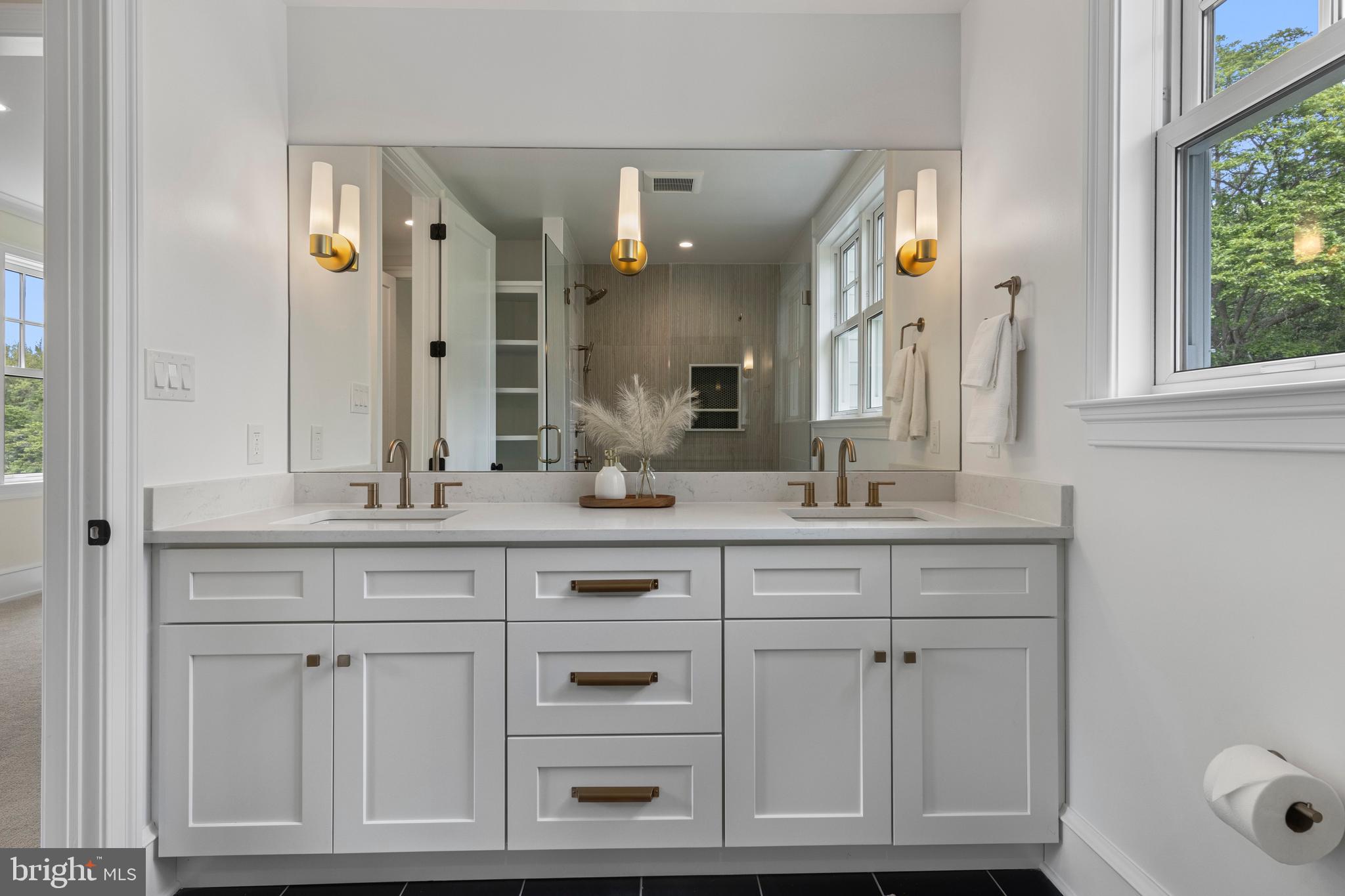 3718 Gradyville Road Newtown Square, PA 19073 - Photo 48 of 95 Secondary Master Suite Bath First Floor