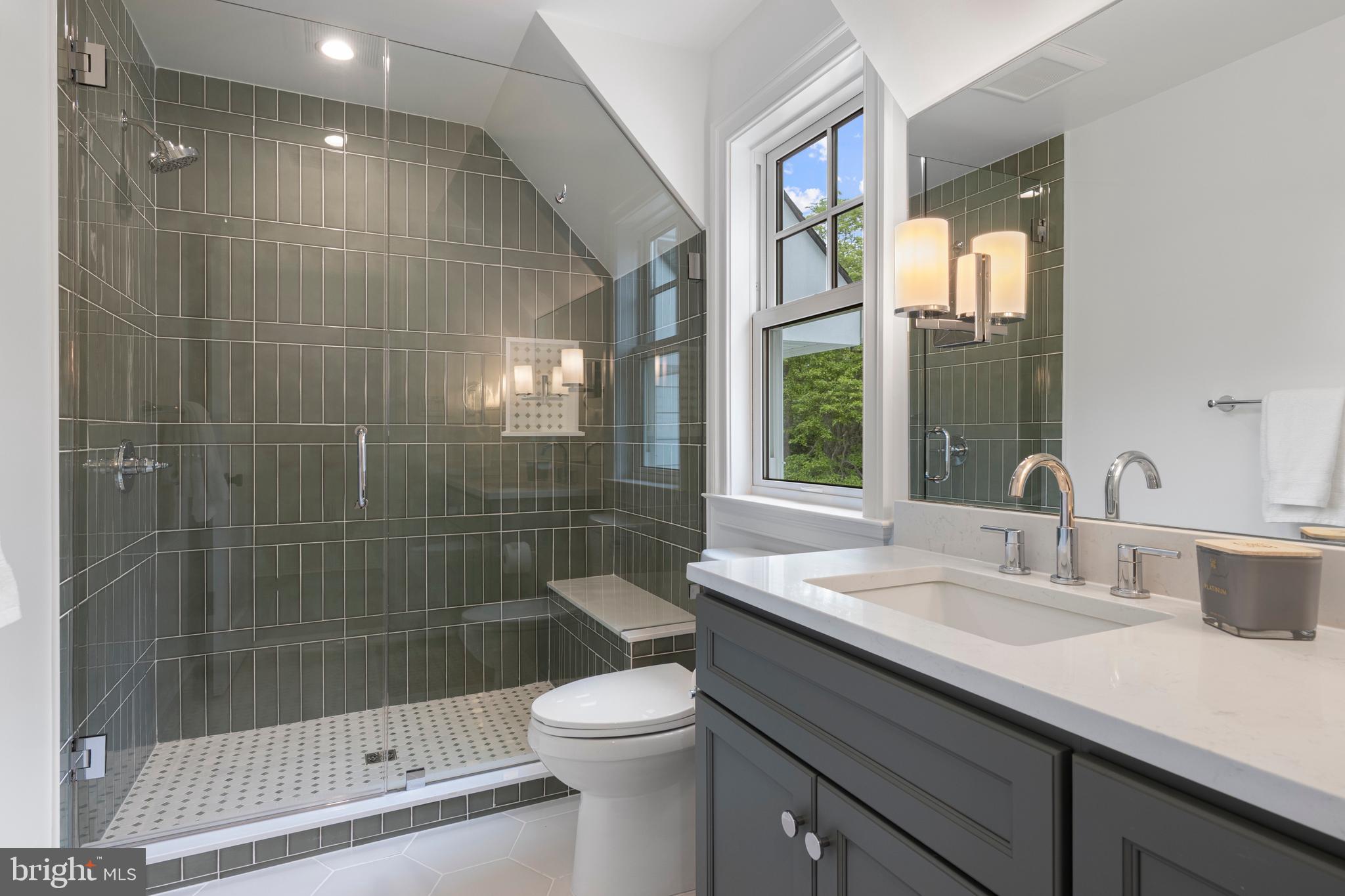 3718 Gradyville Road Newtown Square, PA 19073 - Photo 70 of 95 Second Floor Full Bath