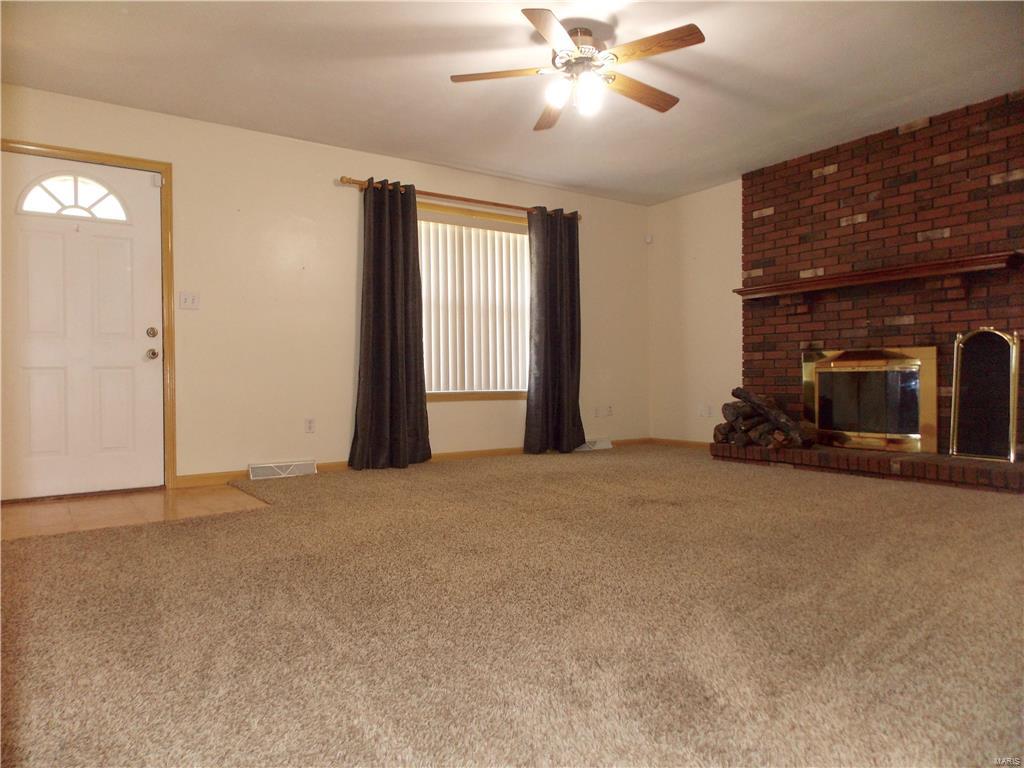 148 Gilmore Lake Road Columbia, IL 62236 - Photo 14 of 41 Gallery Image 14