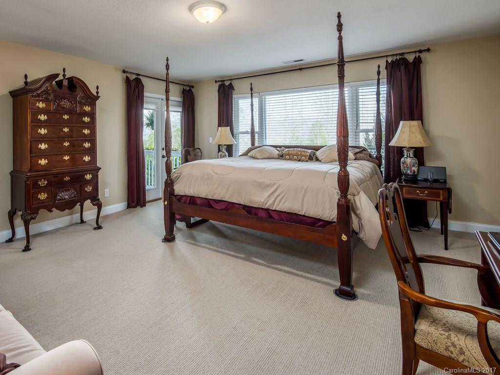 128 Sharon Ridge Court Fairview, NC 28730 - Photo 13 of 24 Gallery Image 13